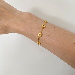 NWT Gold Flower Chain Bracelet